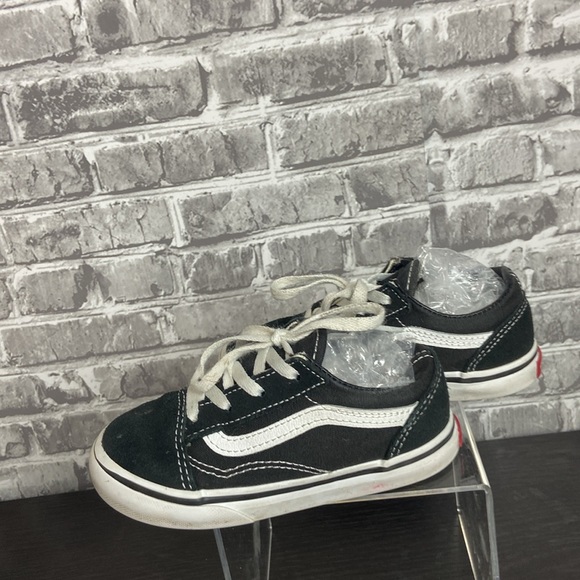 Vans - Picture 4 of 7